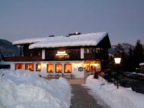Hotel Gasthof Sonneck in Reit Im Winkl, Germany