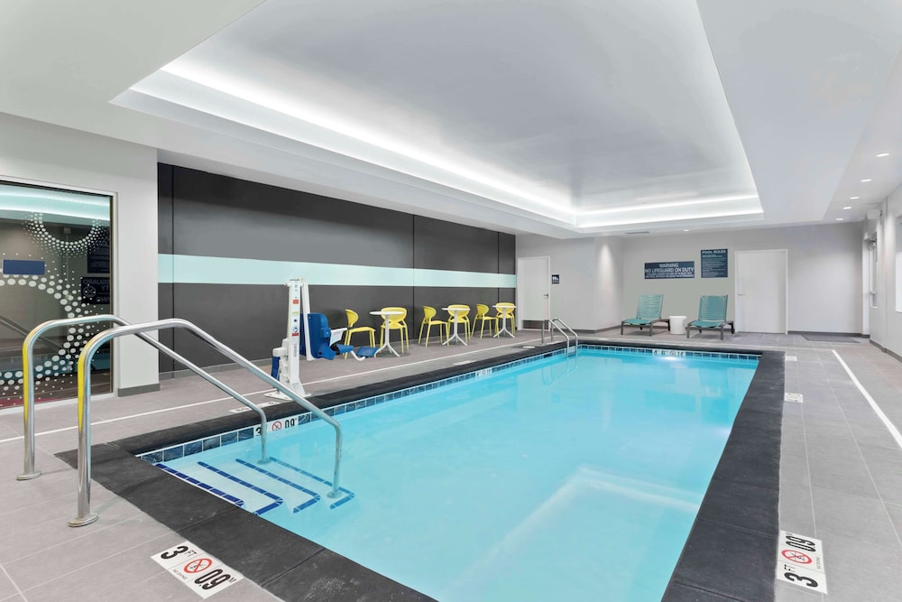 Tru by Hilton Lincoln East - photo 20