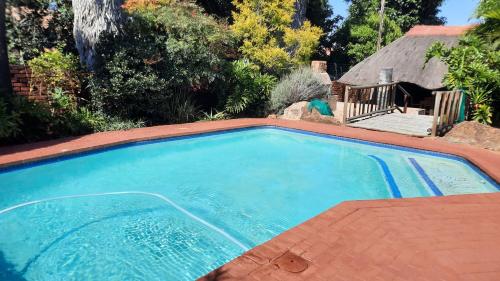 Legaeng Cottage Serenity — 4-Star Luxury Hotel in Pretoria, South Africa