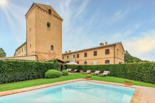Villa Zambra by Mmega — 4-Star Luxury Hotel in Bibbiano, Italy