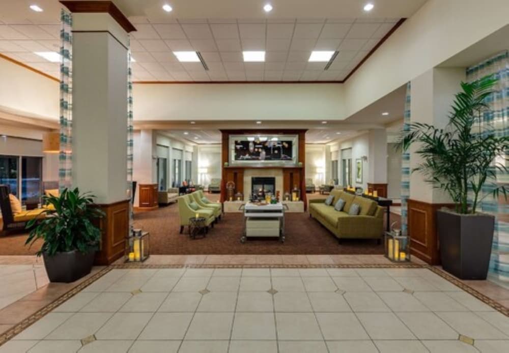 Hilton Garden Inn Lake Forest Mettawa - photo 8