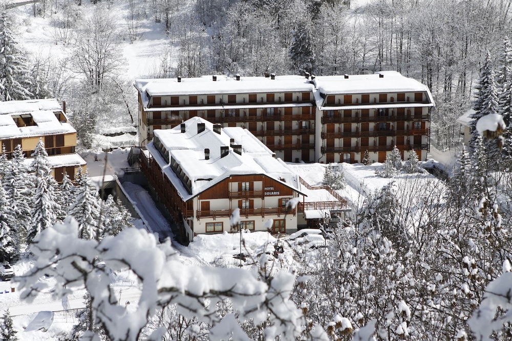 Club Hotel Solaris — hotel in Cesana Torinese