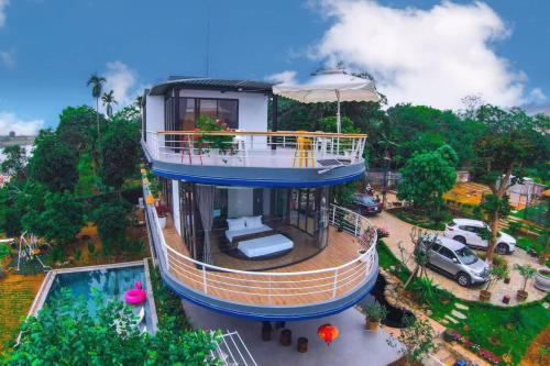 Dc Aroma Villa Venuestay — 4-Star Luxury Hotel in Hoa Binh, Vietnam