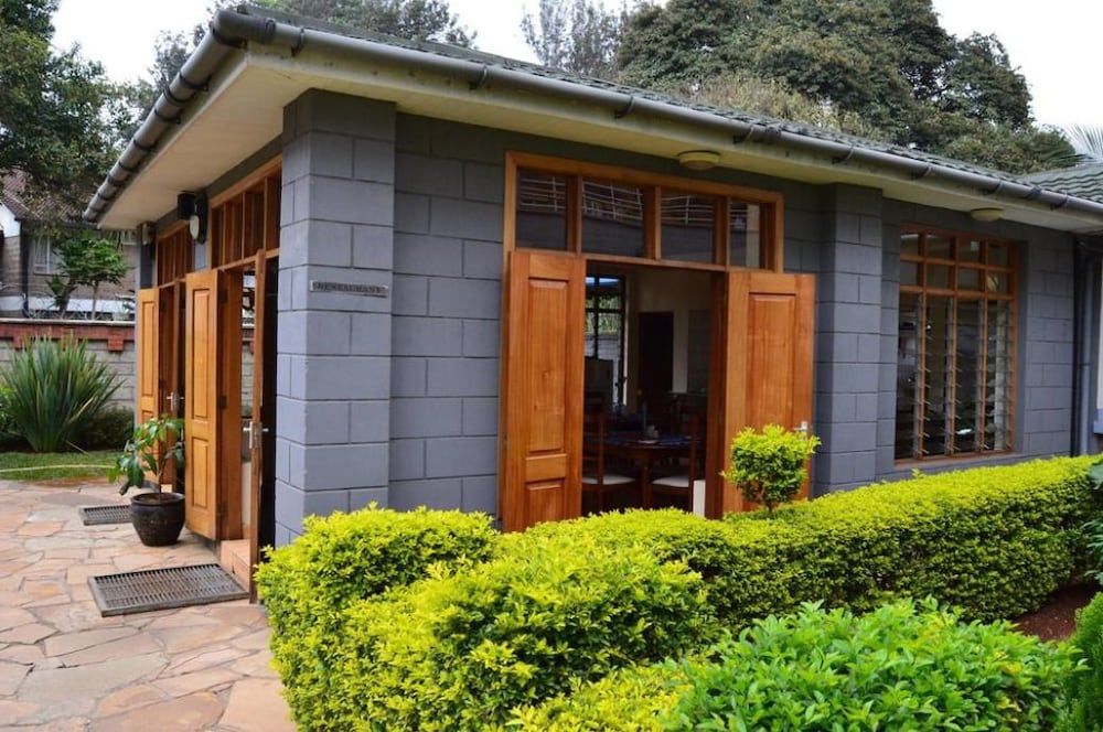 Ole Dume Suites