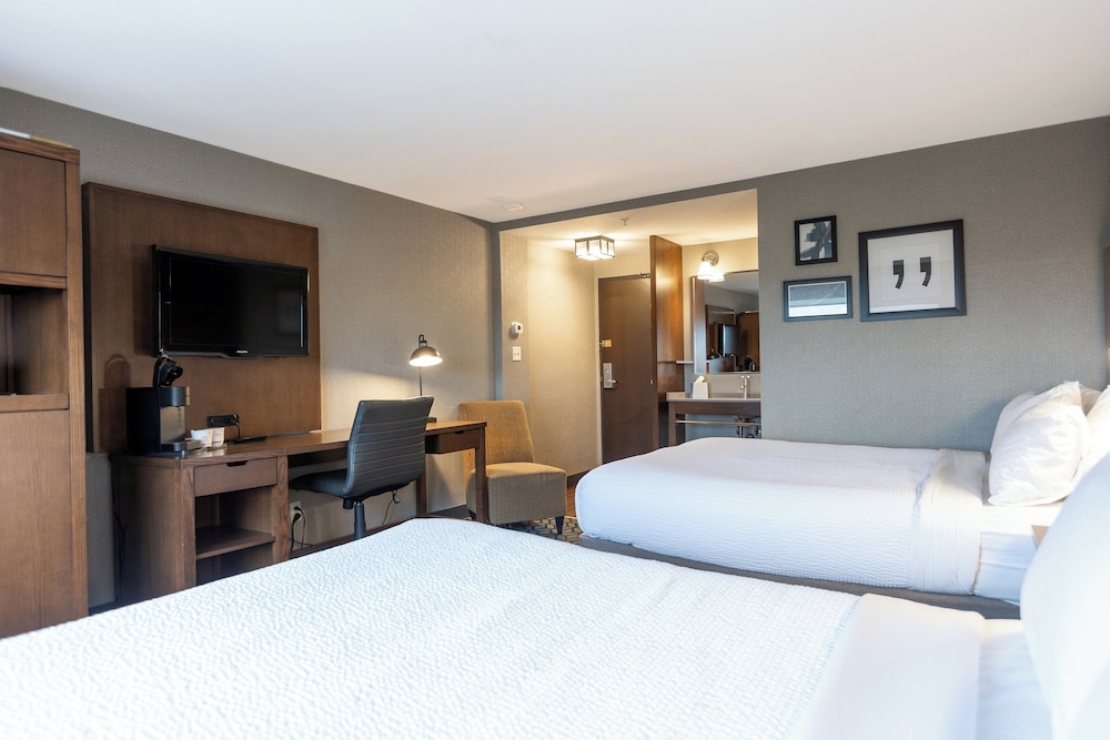 Crowne Plaza Niagara Falls NY Riverside by IHG - photo 11