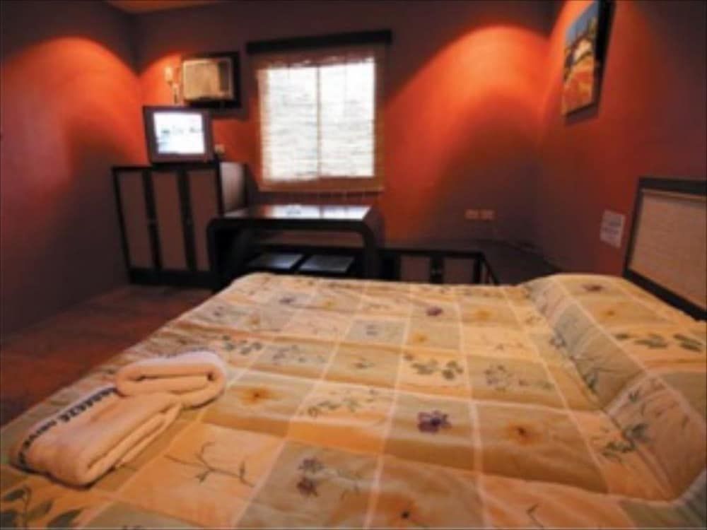 Seabreeze Lodge And Cafe 5681552 — Dipolog