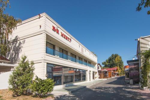 Hotel Merty - carbon neutral hotel in Constanta