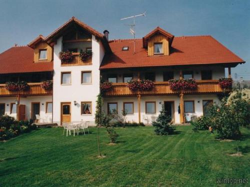 Appartementhaus Haflinger Hof in Bad Fussing, Germany