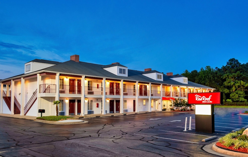 Red Roof Inn & Suites Wilson - photo 48
