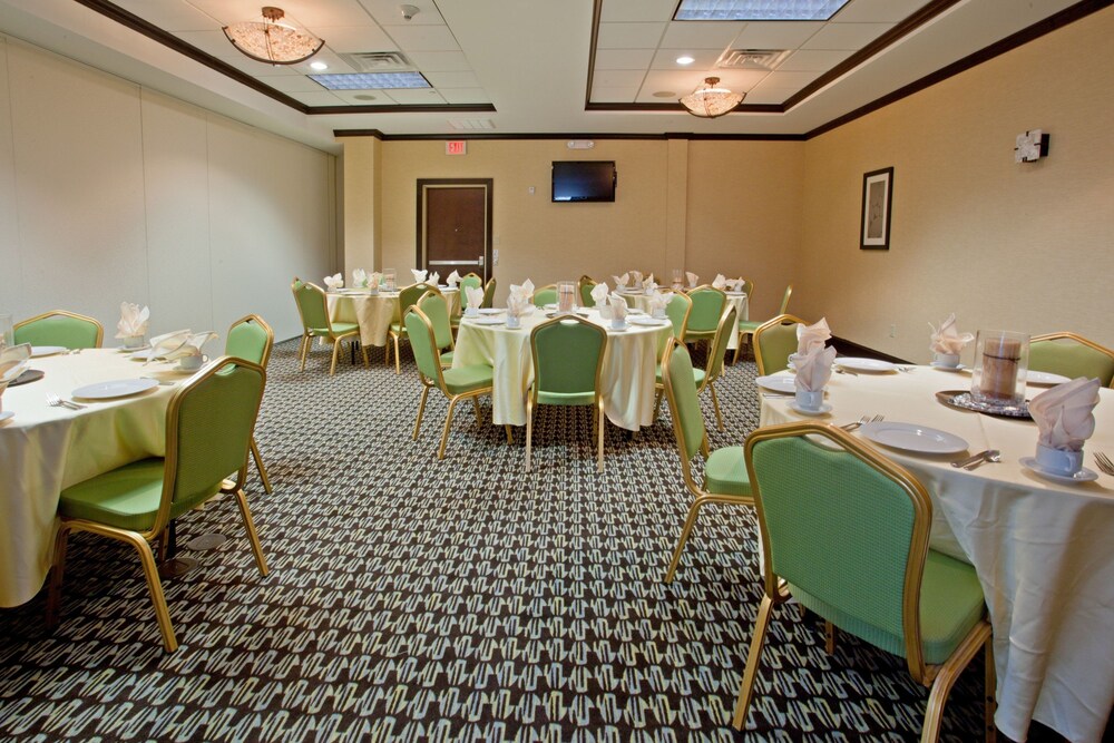 Holiday Inn Hou Energy Corridor Eldridge by IHG - photo 75