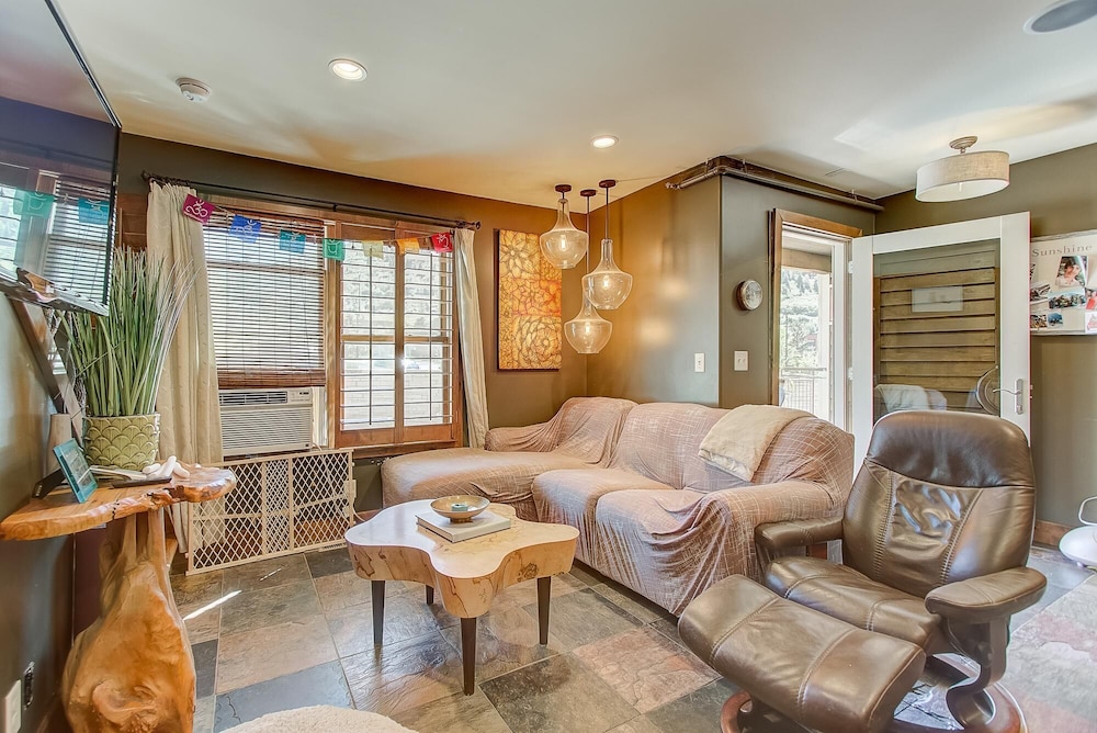 Coopers Collection 52 The Pearl of Park City - photo 8