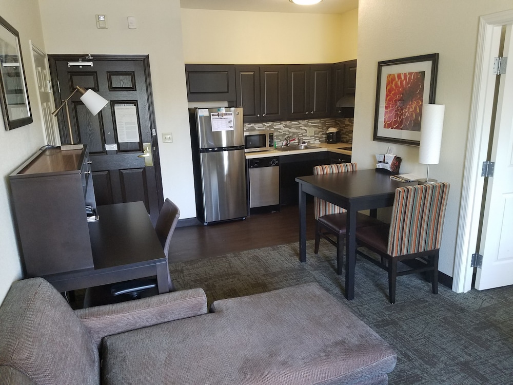 Staybridge Suites Cincinnati North by IHG - photo 19