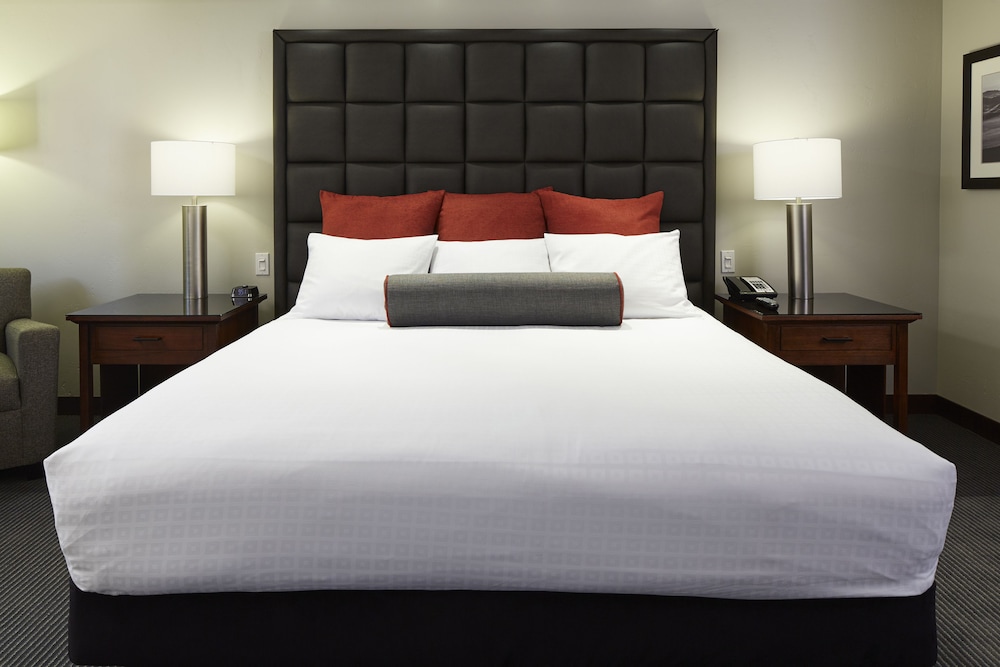 Inn On Woodlake - photo 4