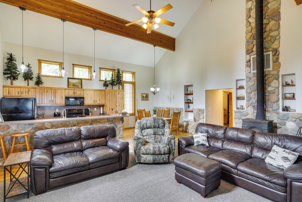 Spacious Beaver Getaway Near Eagle Point Resort — Beaver — photo 3