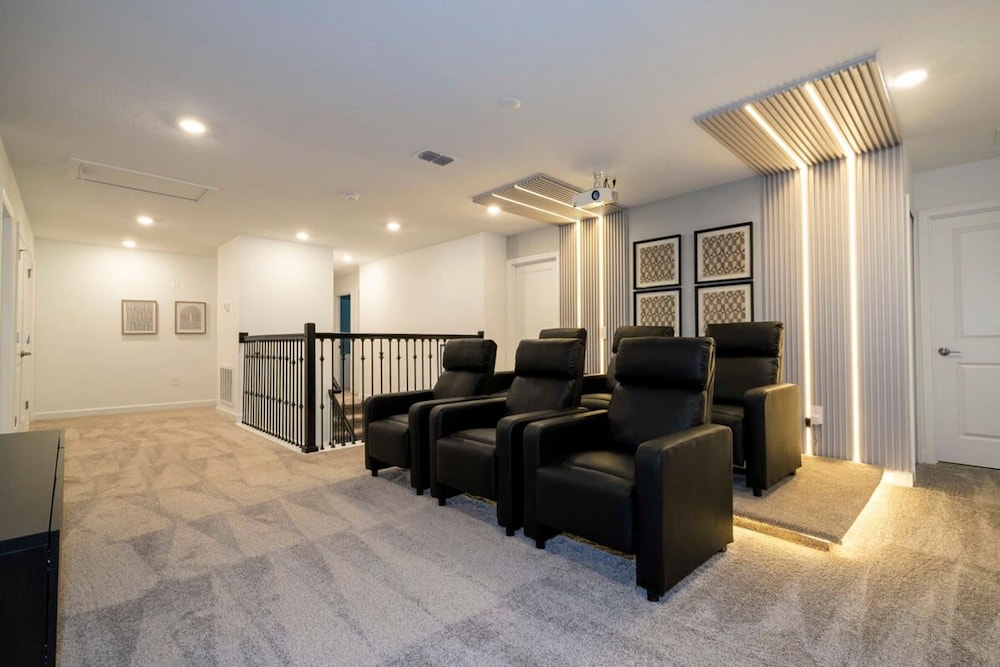 Ultimate Luxury Retreat star Wars Game Room More - photo 53