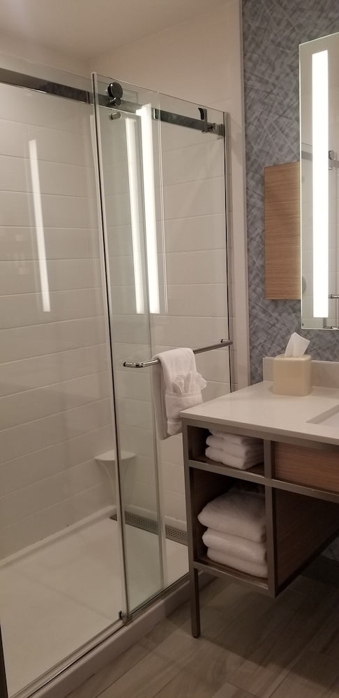 Hilton Garden Inn Colorado Springs Downtown - photo 91