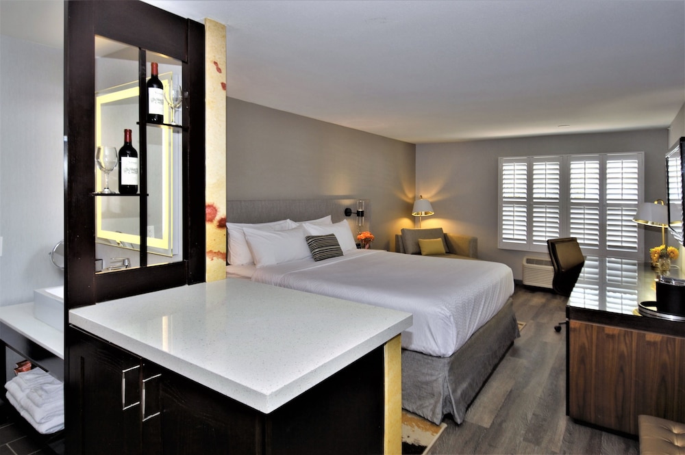 Hotel Indigo Napa Valley by IHG - photo 6