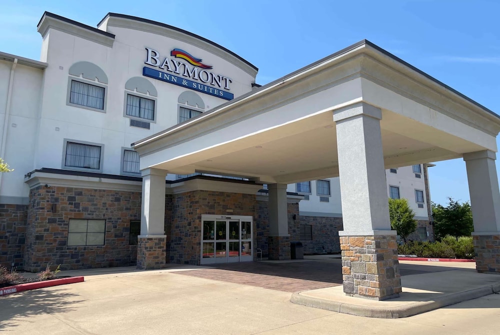 Baymont by Wyndham College Station - photo 42