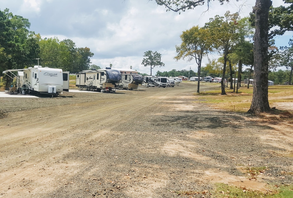 Toledo Bend RV Resort and Cabins — hotel in Many