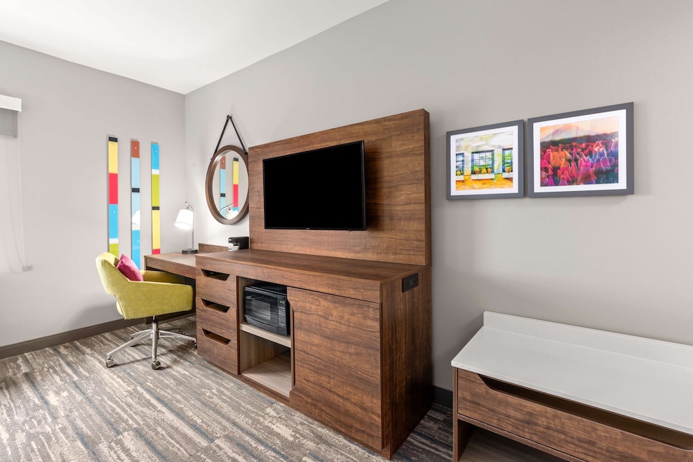 Hampton Inn & Suites Portland Tigard - photo 5