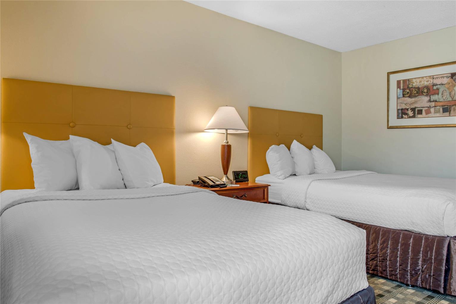 Quality Hotel Conference Center Cincinnati Blue Ash - photo 9