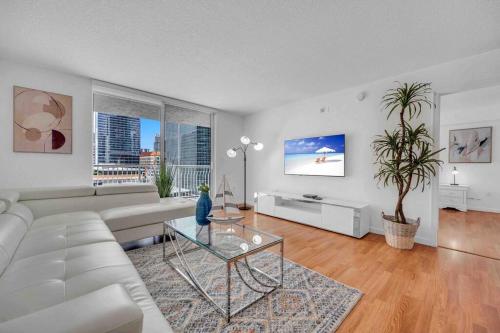 Lux 1 Bdr 1 Bth Brickell Pool & Ocean Views — 4-Star Luxury Hotel in Miami, United States