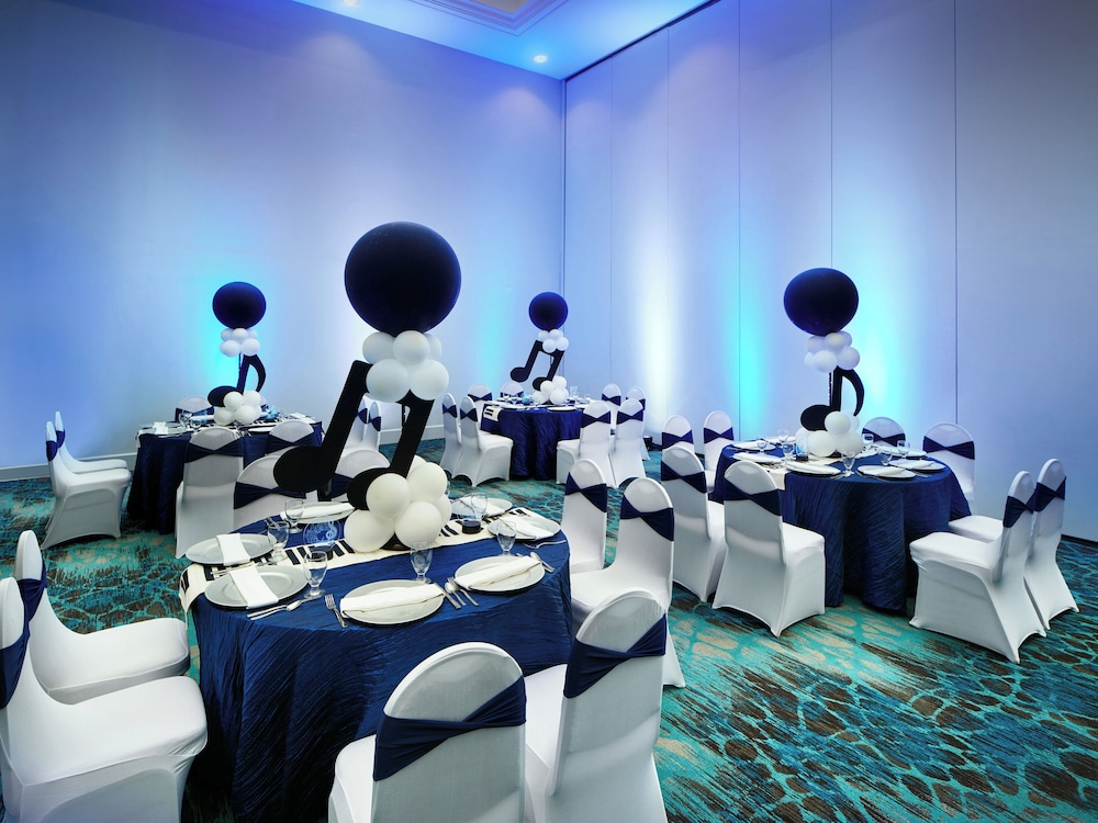 Holiday Inn Resort Kissimmee by the Parks by IHG - photo 55