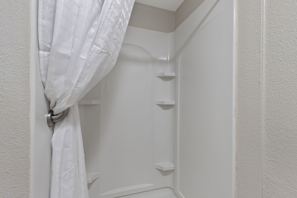 Ocean Crest Inn and Suites - photo 66
