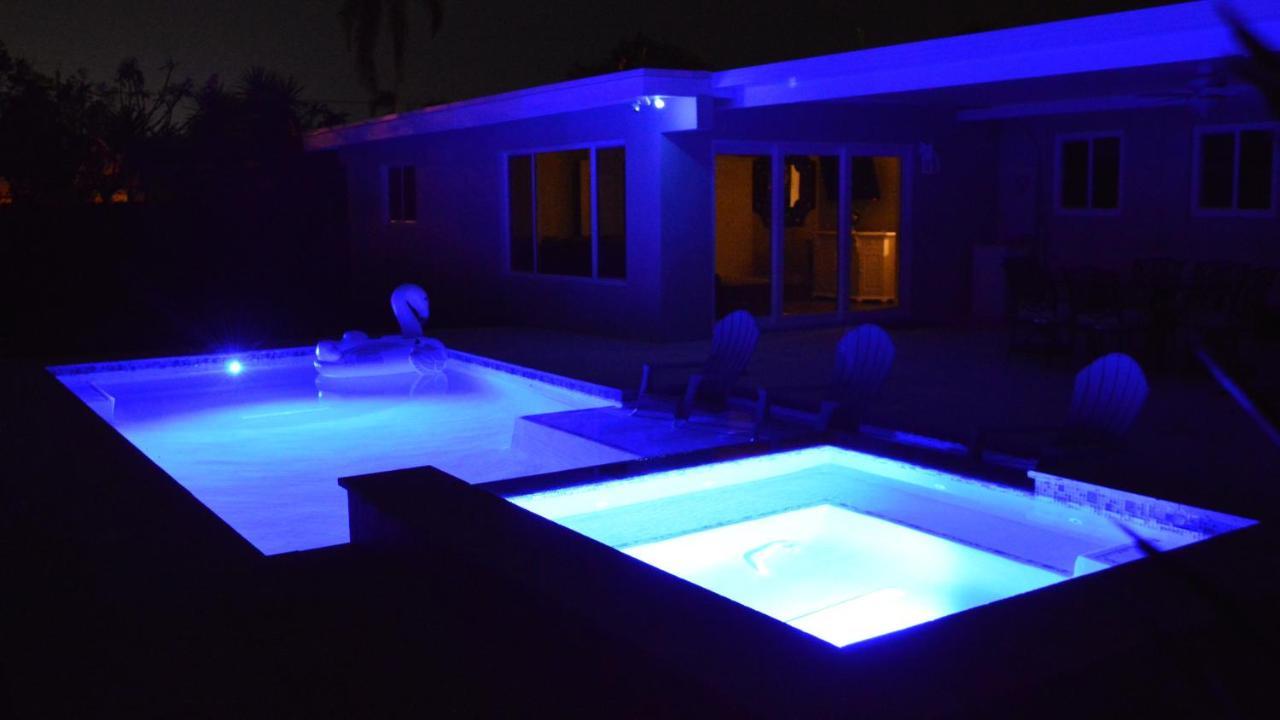 Private Heated Pool Resort Style Home Minutes From the Beach - photo 18