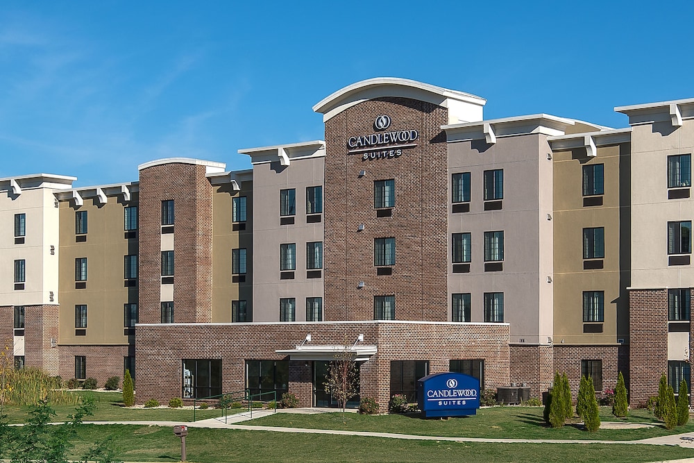 Candlewood Suites Bloomington by IHG - photo 29