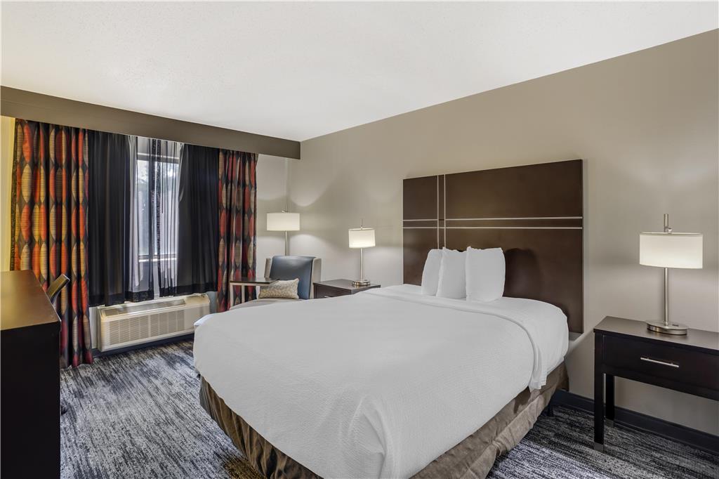 Best Western Shippensburg Hotel - photo 19