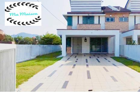 Sri Manjung Ma Maison Homestay — 4-Star Luxury Hotel in Lumut, Malaysia