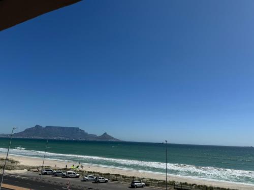 Beachfront Breeze