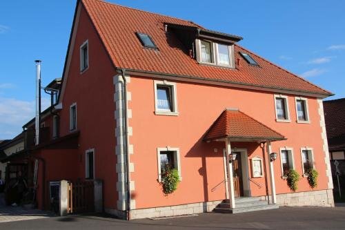 Landgasthof zum Hirschen — hotel in Sulzfeld