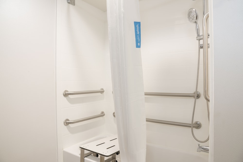 Hampton Inn Cincinnati Airport South - photo 21