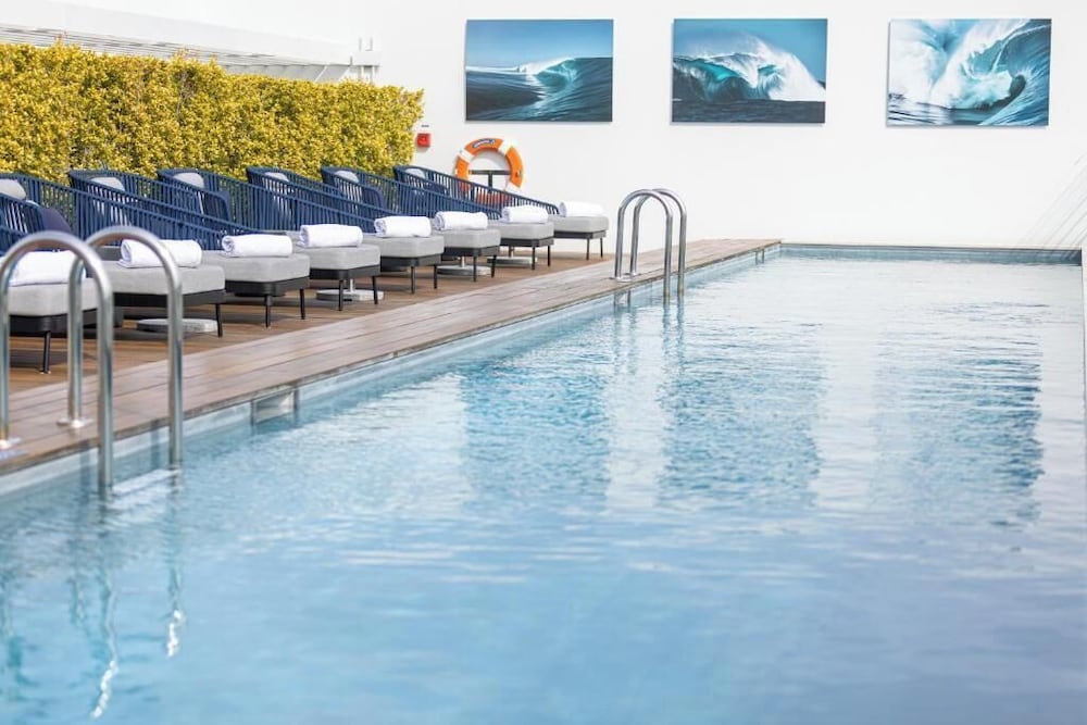 Hotel Indigo Cagnes sur Mer by IHG - carbon neutral hotel in Cagnes-Sur-Mer
