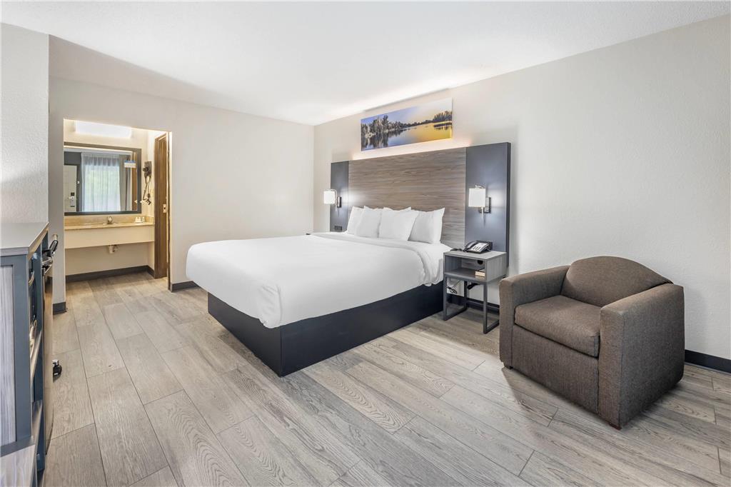 Quality Inn Glasgow - photo 17