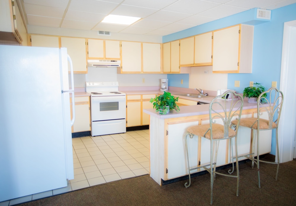 Tropical Seas Hotel - photo 33