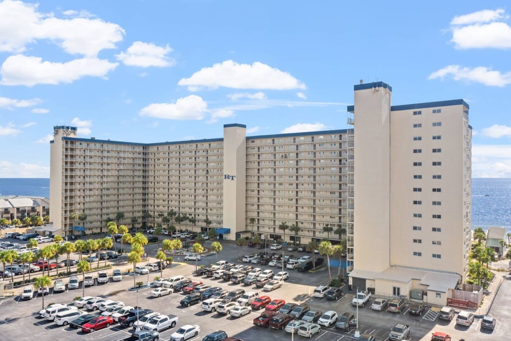 Regency Towers 223 - photo 31