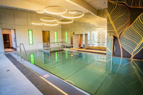 Santa Natura Resort & SPA — 4-Star Luxury Hotel in Wiskitki, Poland