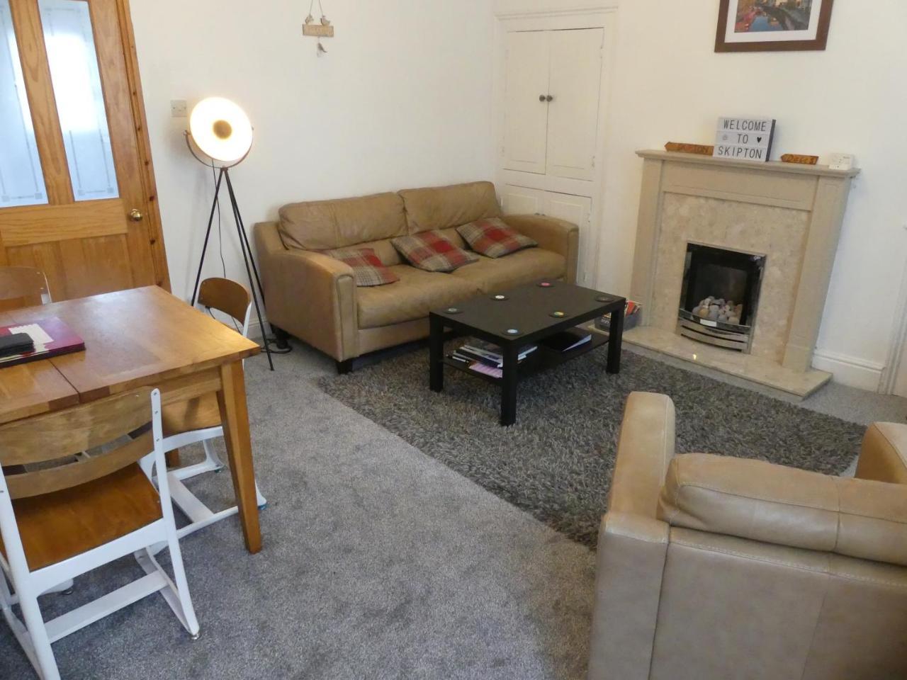 Rowland House Central Skipton Dales Gateway