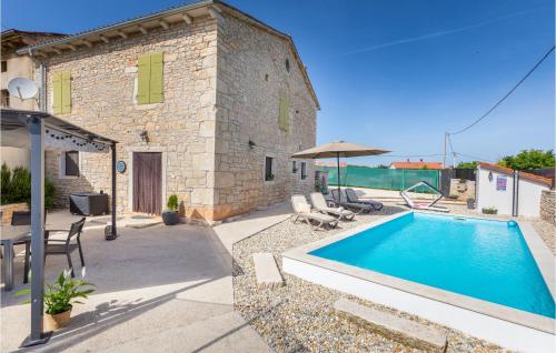 Two Bedroom Holiday Home In Svetvincenat — 4-Star Luxury Hotel in Svetvincenat, Croatia