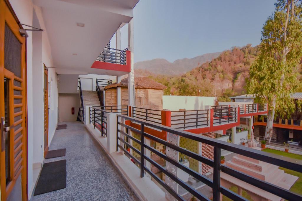 Oyo 79131 Yog 1 in Rishikesh, India