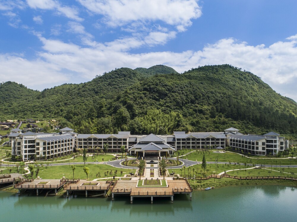 LN DongFang Hot spring Resort in Shaoguan, People's Republic of China