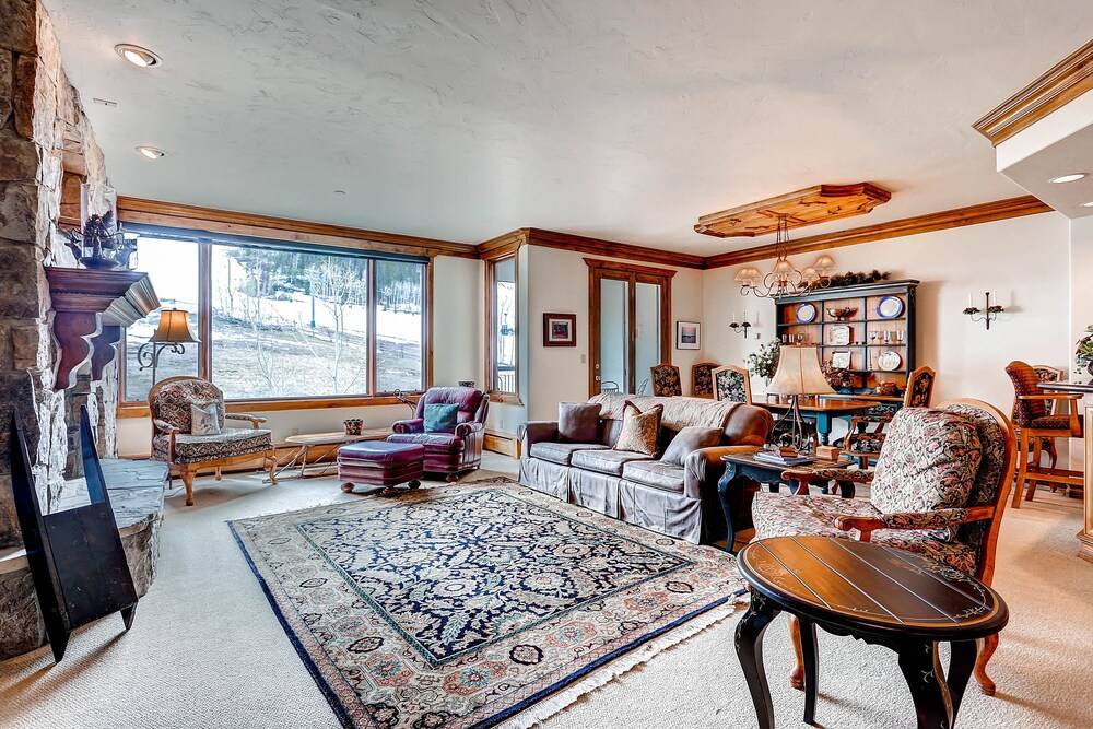 Highlands Slopeside by East West Hospitality - photo 232