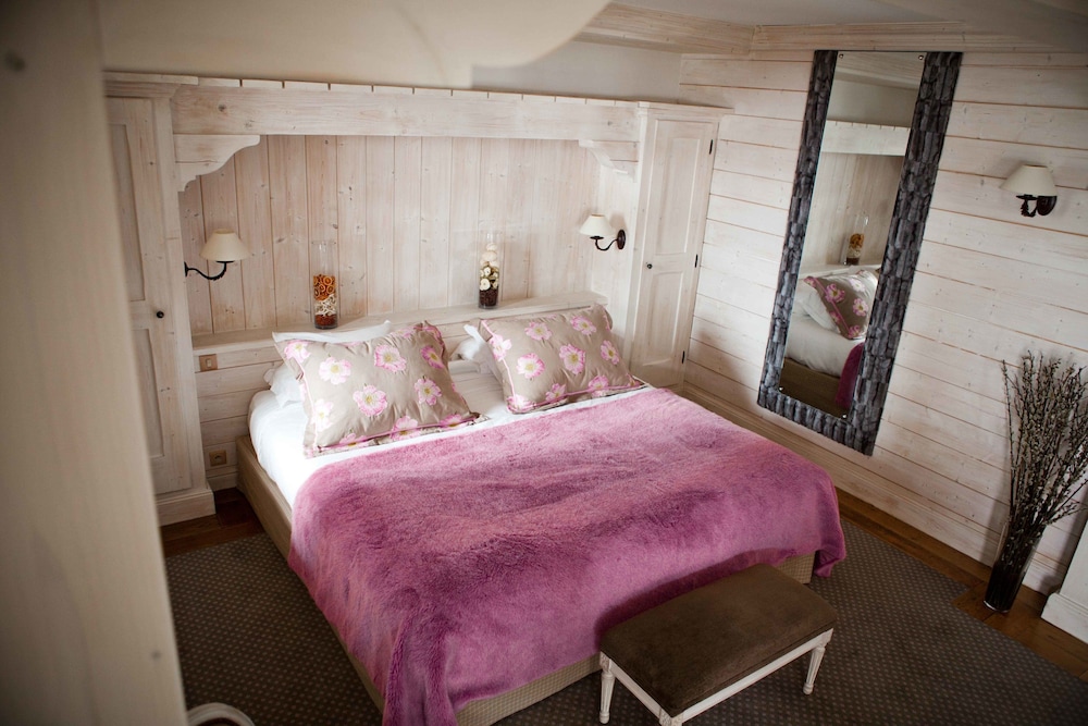 Hôtel Barmes de L’Ours in Val-D'isere, France