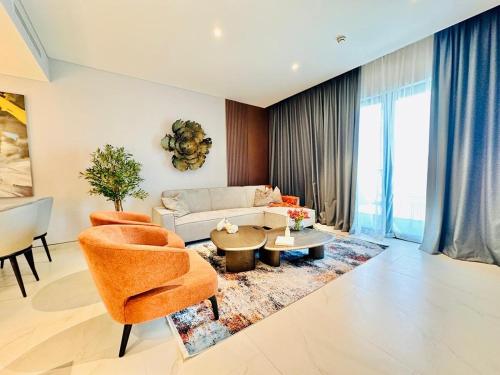Burj Khalifa View Modern 2BR CVG - last minute hotel in Dubai