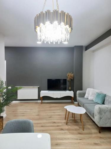 Luxury 2 BR Apartment in Isani