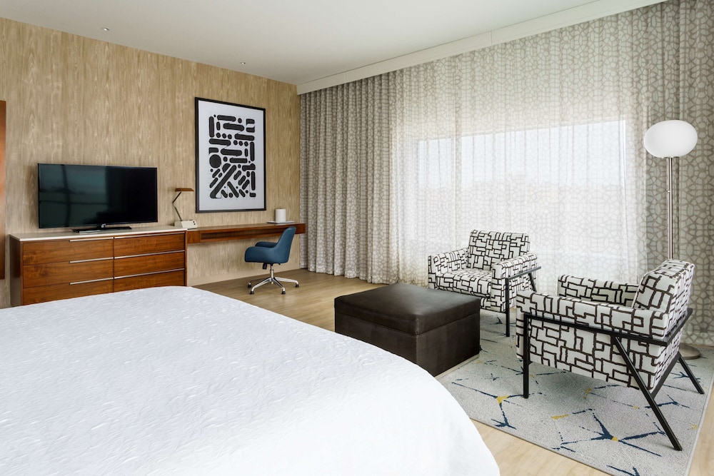 Hampton Inn & Suites Santa Monica - photo 29