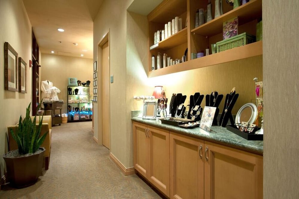 Embassy Suites by Hilton Charlotte Concord Golf Resort & Spa - photo 61